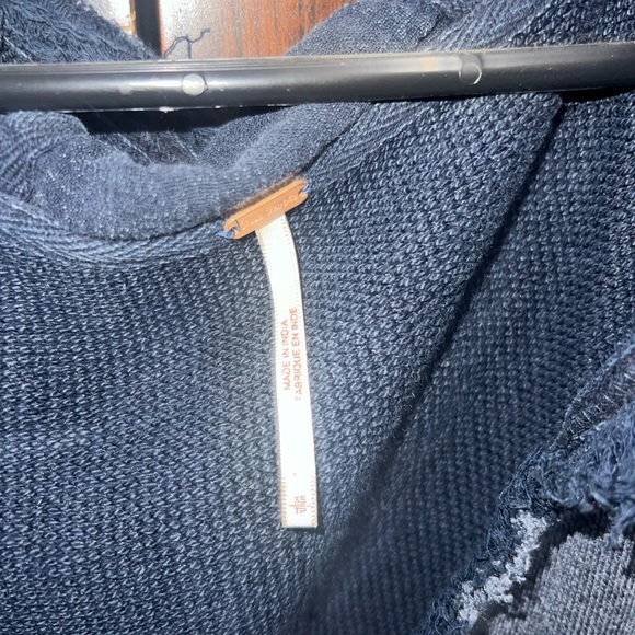 Free people summer dreams pullover. - Picture 4 of 6